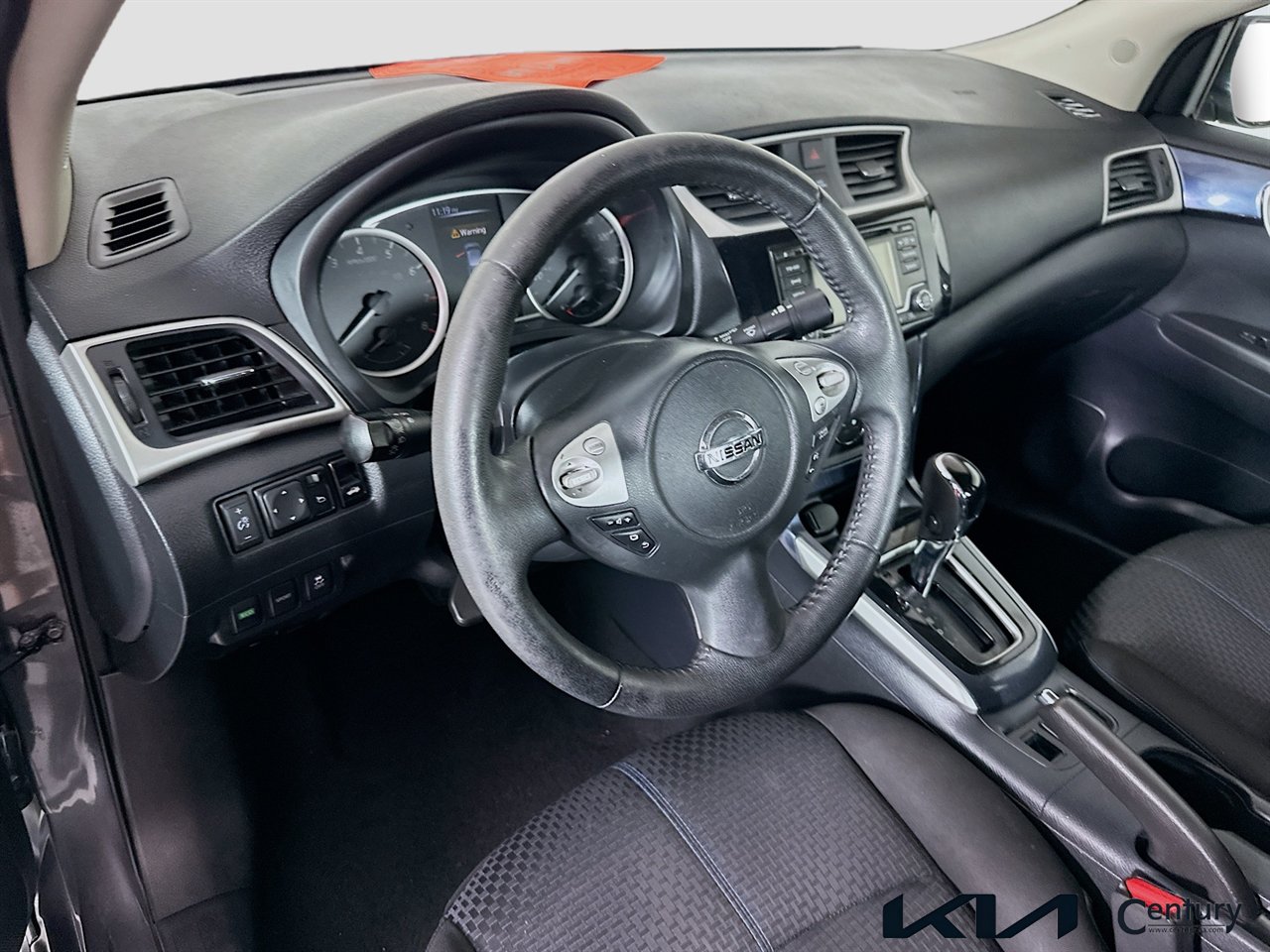 Used 2018 Nissan Sentra SR w/ Protection Package FWD image 9