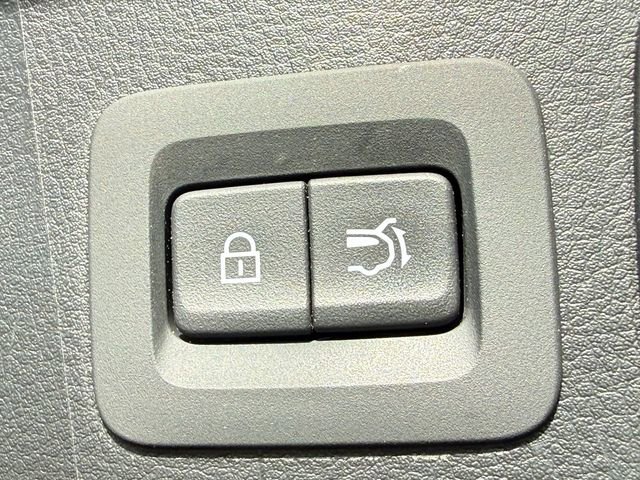 Used 2024 MAZDA CX-50 AWD 2.5 S w/ Preferred Package image 32