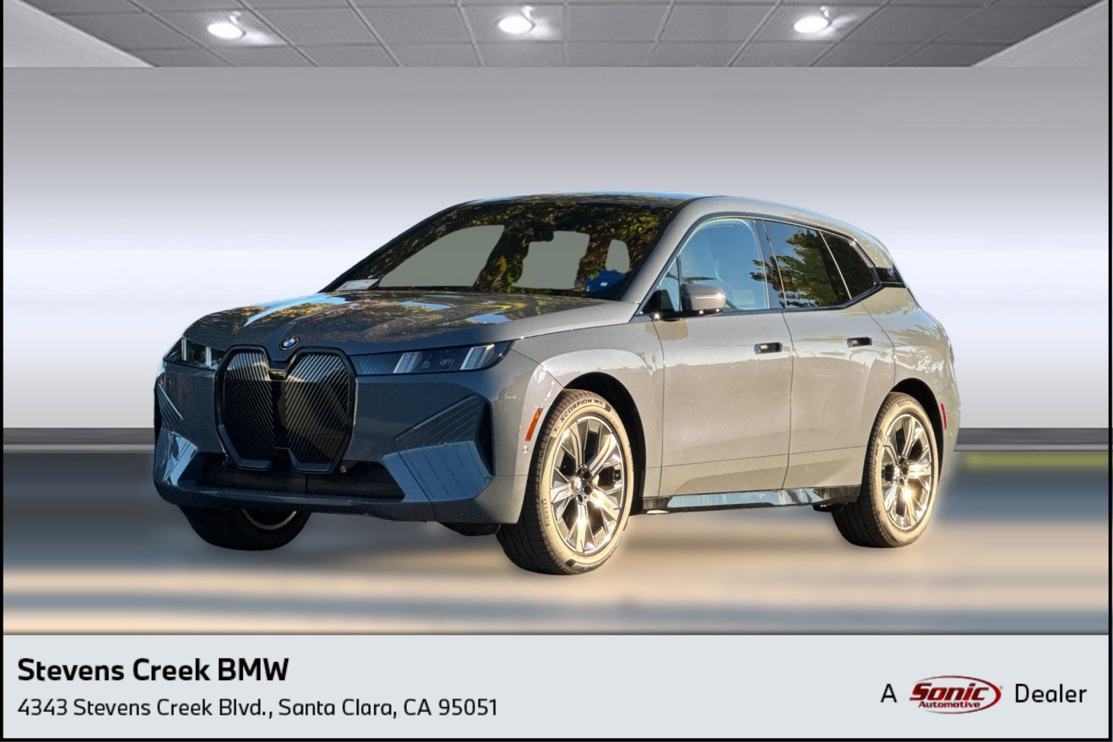 Used 2026 BMW iX xDrive45 AWD/4WD image 1