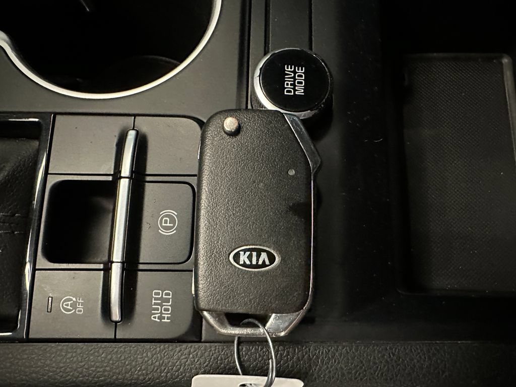 Used 2021 Kia K5 LX FWD image 17