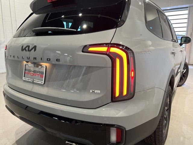 Used 2025 Kia Telluride AWD image 7