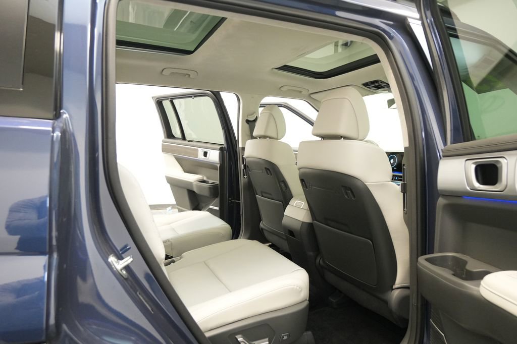 Used 2025 Hyundai Santa Fe Calligraphy image 38