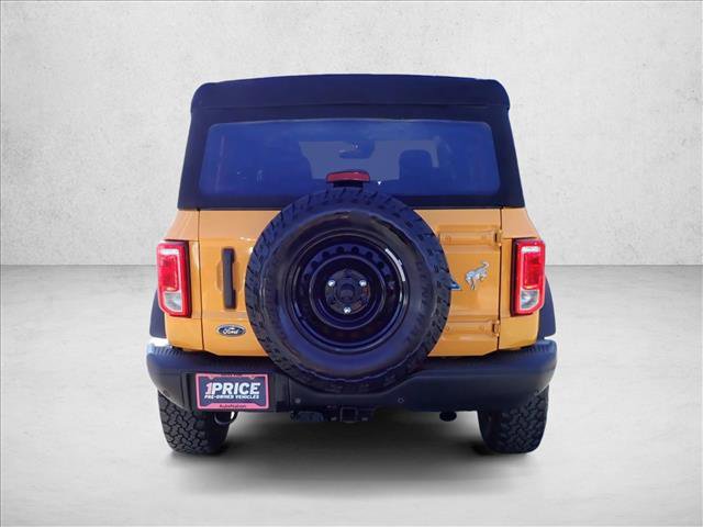 Used 2022 Ford Bronco Black Diamond image 3