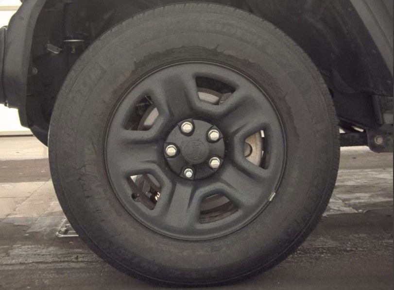 Used 2021 Jeep Wrangler Sport image 28