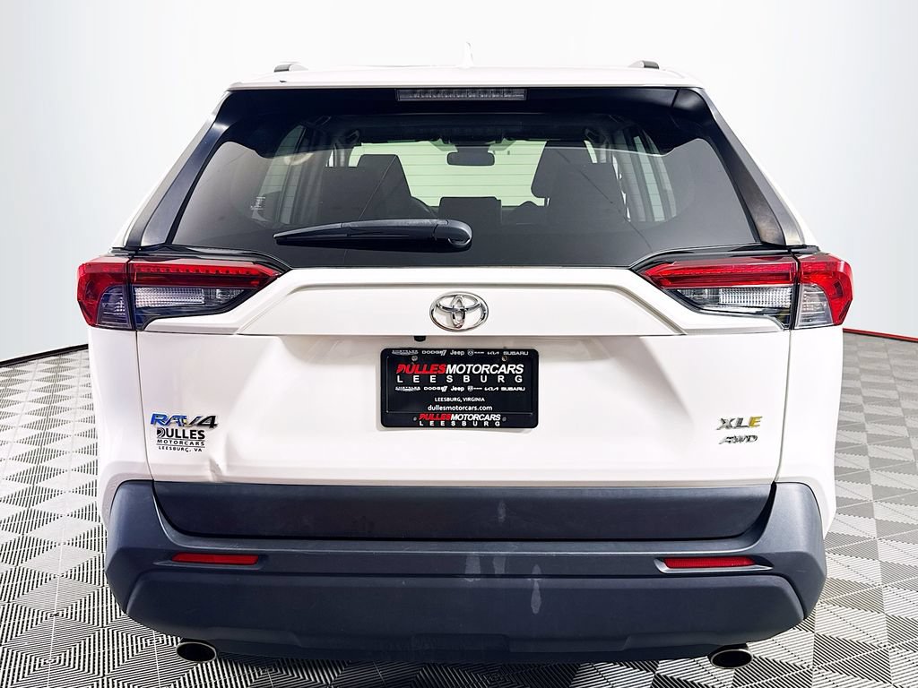 Used 2019 Toyota RAV4 XLE w/ All Weather Liner Package AWD/4WD image 6