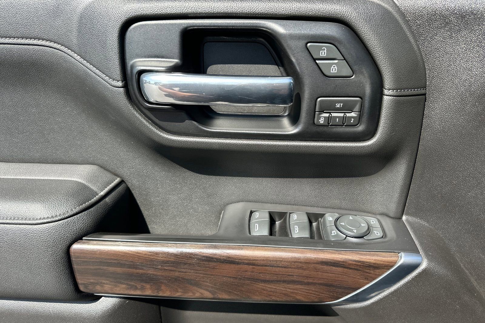 Used 2019 GMC Sierra 1500 SLT w/ SLT Premium Package image 12