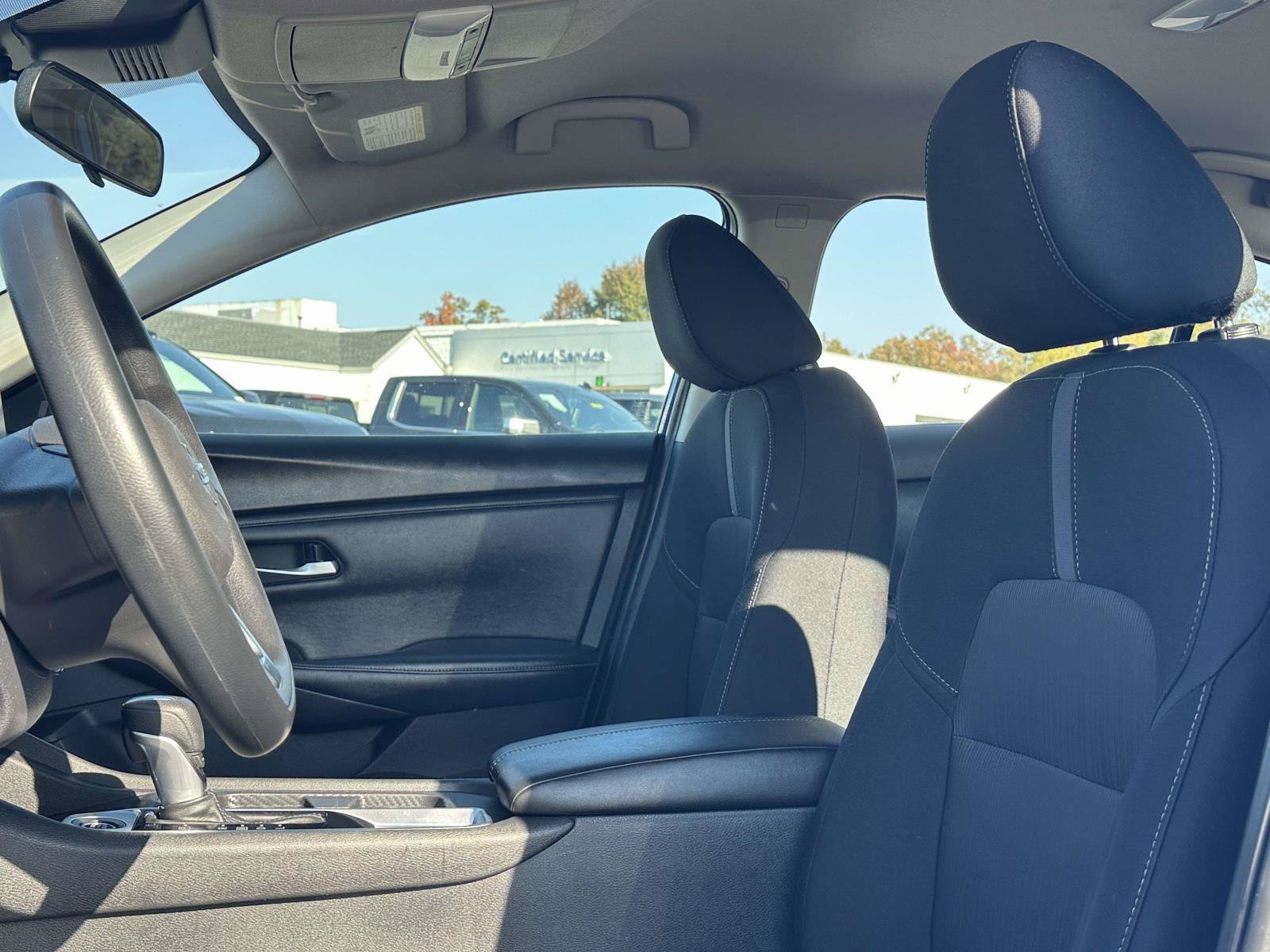Used 2023 Nissan Sentra SV FWD image 23