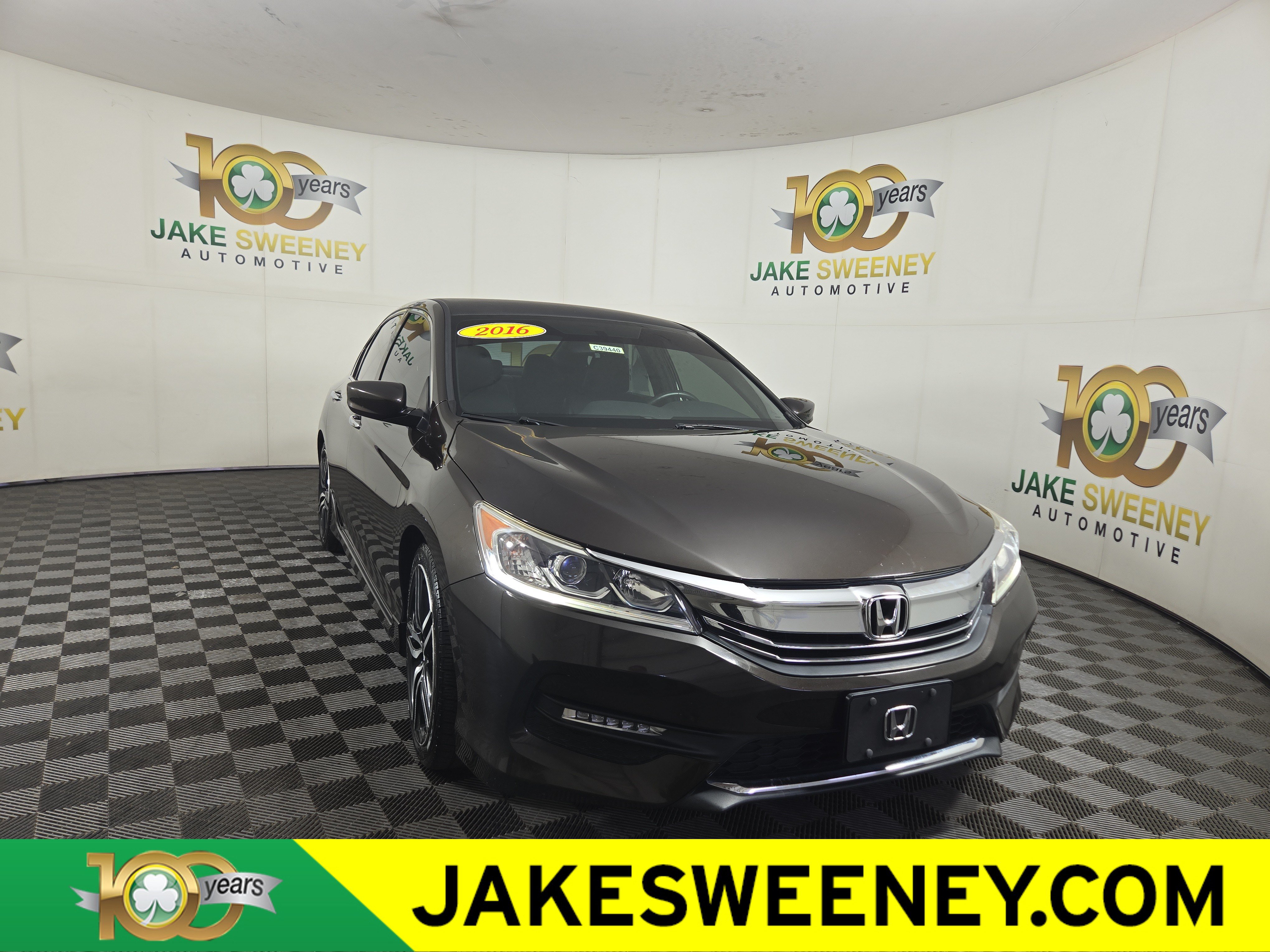 Used 2016 Honda Accord Sport image 1