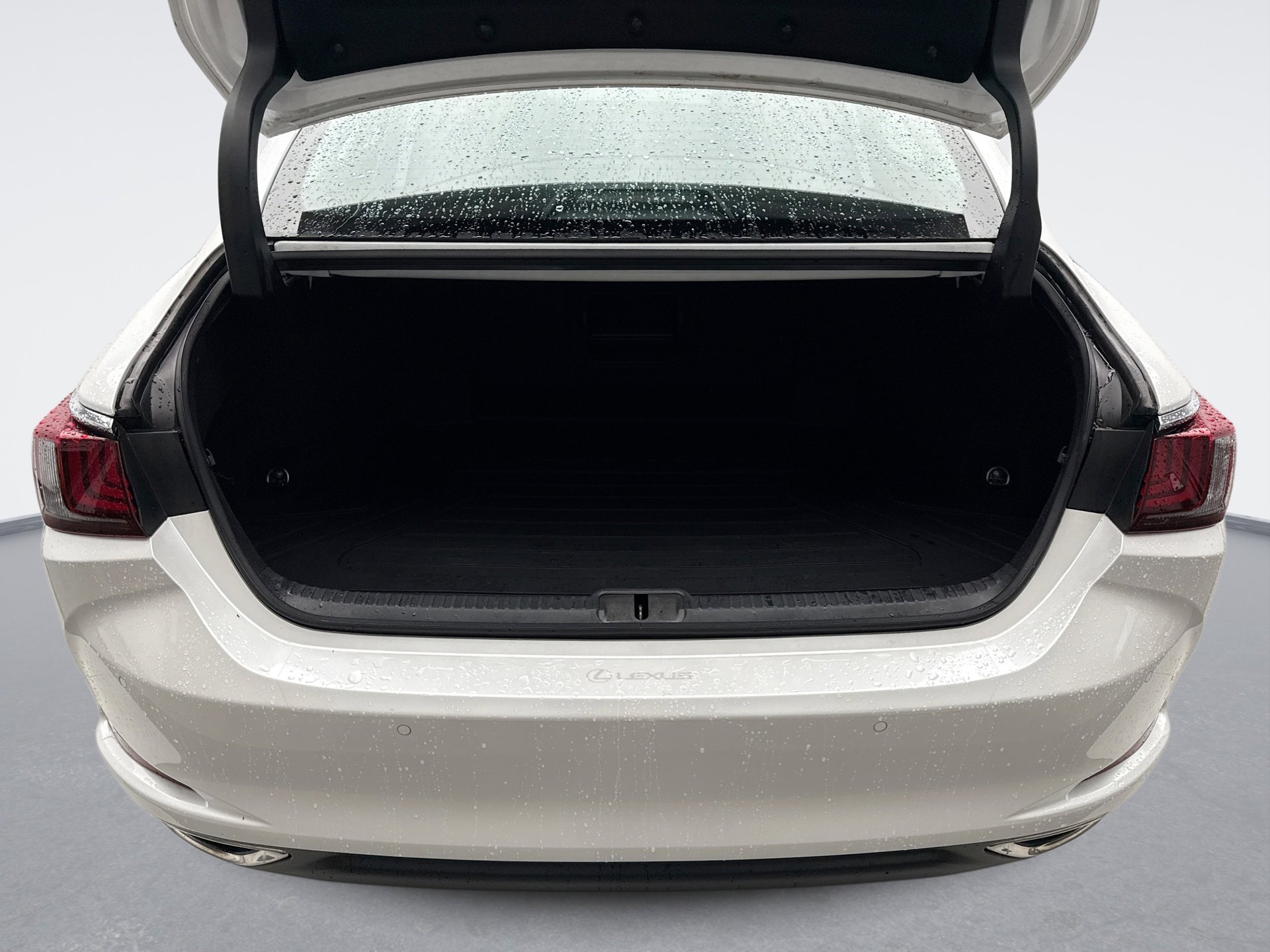 Used 2024 Lexus ES 350 w/ Luxury Package image 22