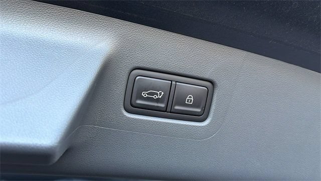 Certified 2025 Hyundai Santa Fe SEL AWD/4WD image 32