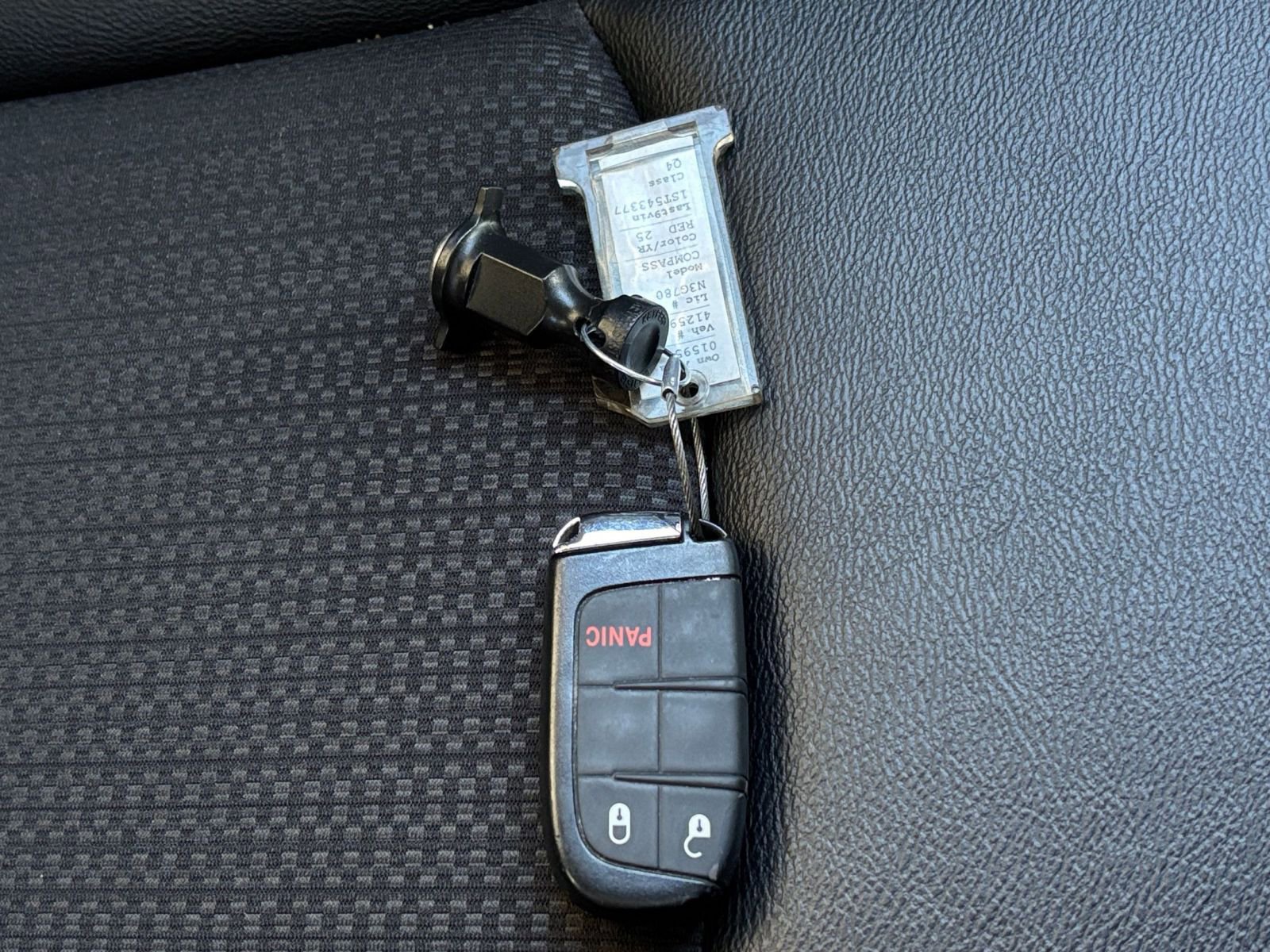 Used 2025 Jeep Compass Trailhawk image 22