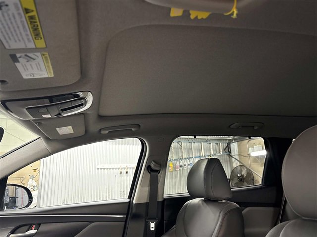 Used 2023 Hyundai Santa Fe Limited image 31