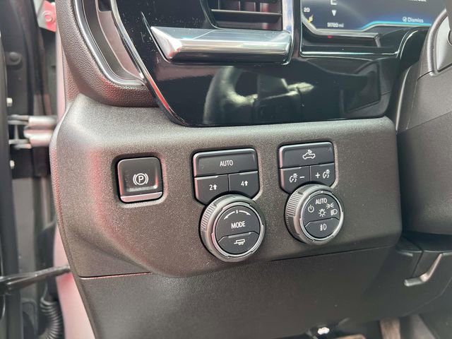 Used 2025 Chevrolet Silverado 1500 RST w/ Redline Edition image 15