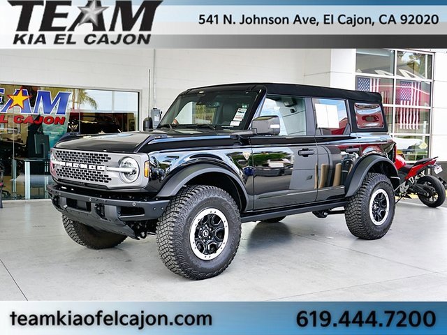 Used 2024 Ford Bronco Badlands image 7