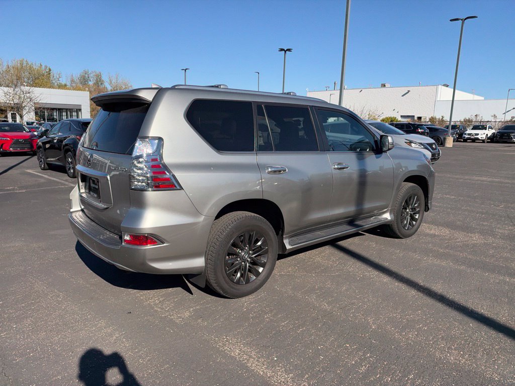 Certified 2023 Lexus GX 460 Premium w/ Premium Package AWD/4WD image 30