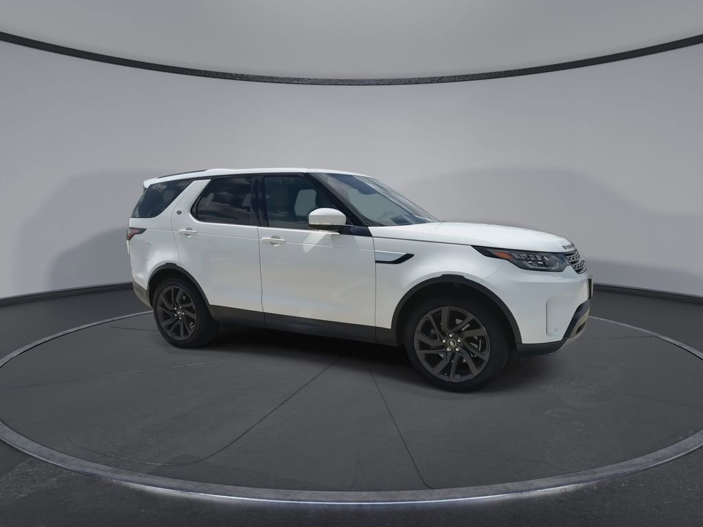 Used 2018 Land Rover Discovery HSE image 2