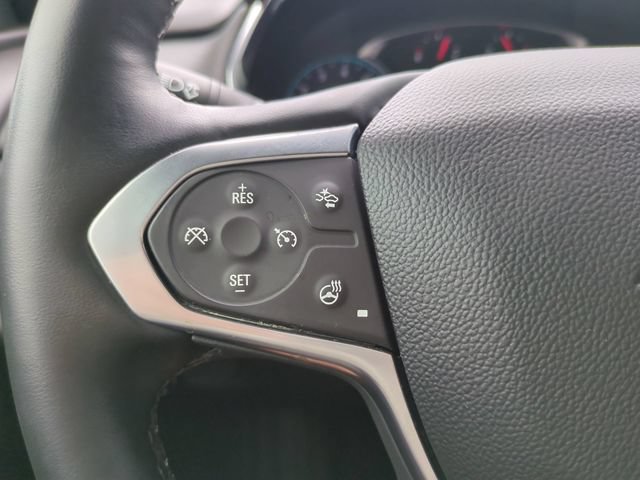 Used 2023 Chevrolet Traverse RS FWD image 30