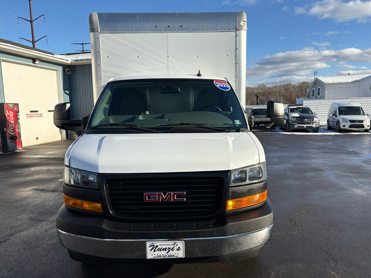 Used 2023 GMC Savana 3500 Extended w/ Power Convenience Package image 8