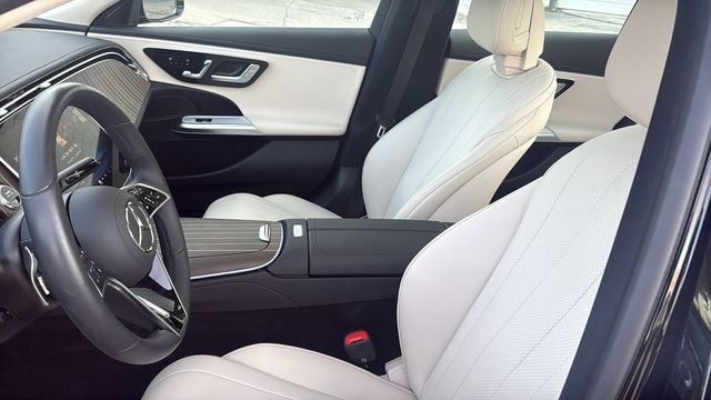 Certified 2025 Mercedes-Benz E 350 4MATIC Sedan image 25