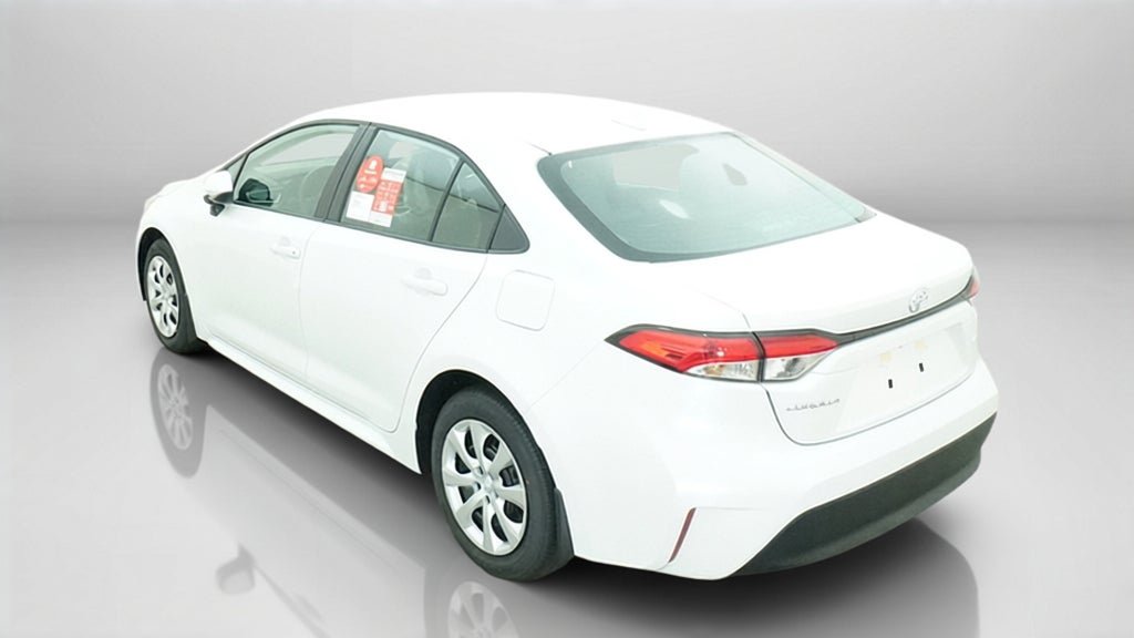 New 2027 Toyota Corolla LE FWD image 5