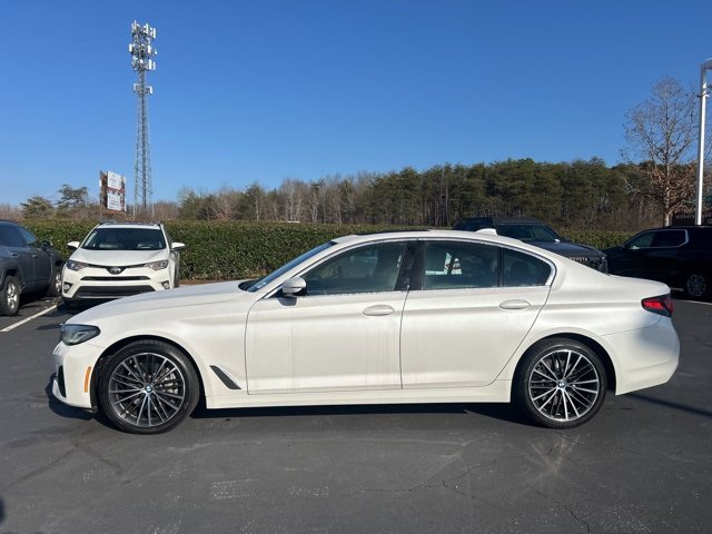 Used 2023 BMW 540i xDrive w/ Premium Package image 8