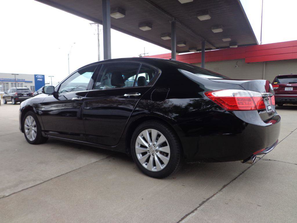 Used 2015 Honda Accord EX-L image 6