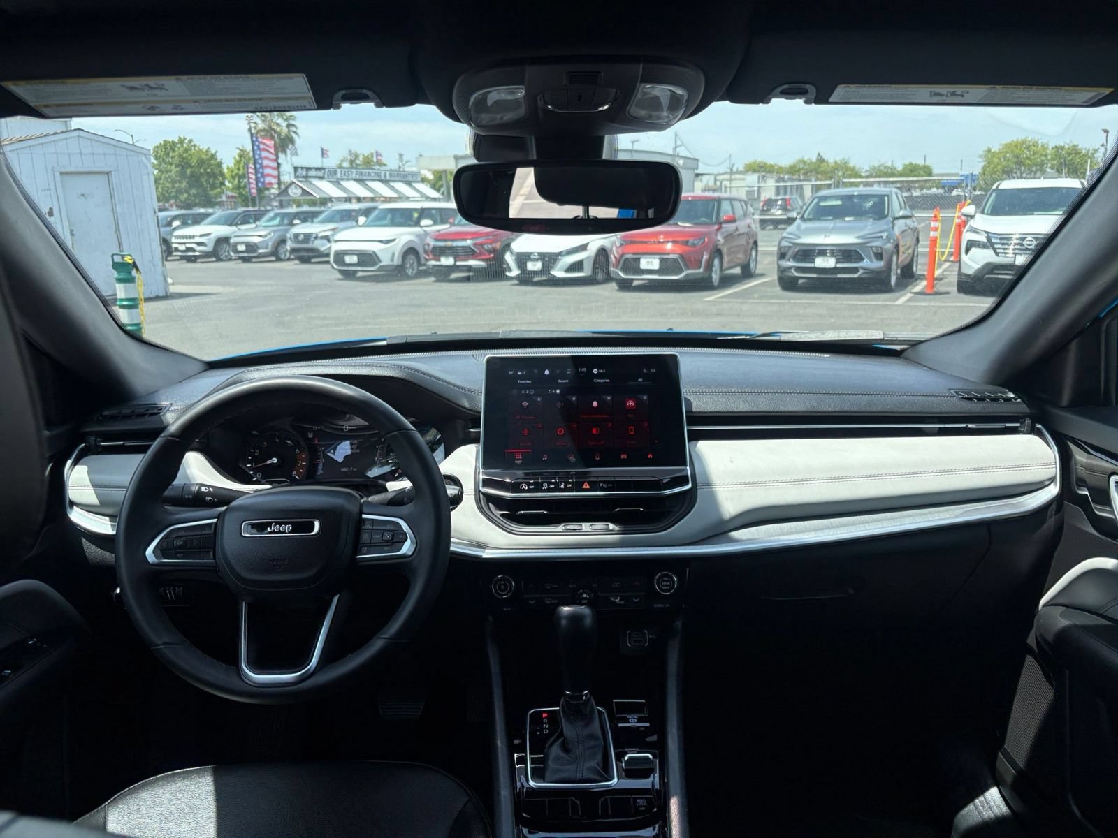 Used 2025 Jeep Compass Limited AWD/4WD image 34