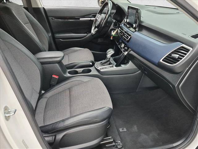 Used 2021 Kia Seltos S AWD/4WD image 19