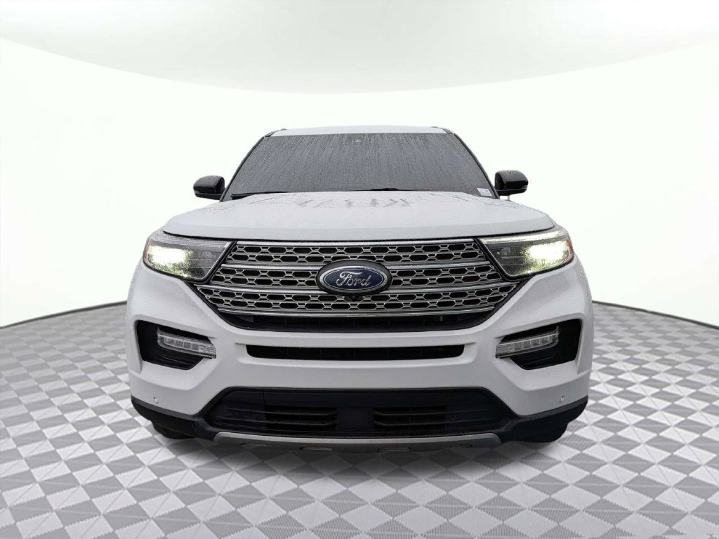 Certified 2023 Ford Explorer Limited w/ Equipment Group 301A RWD image 8