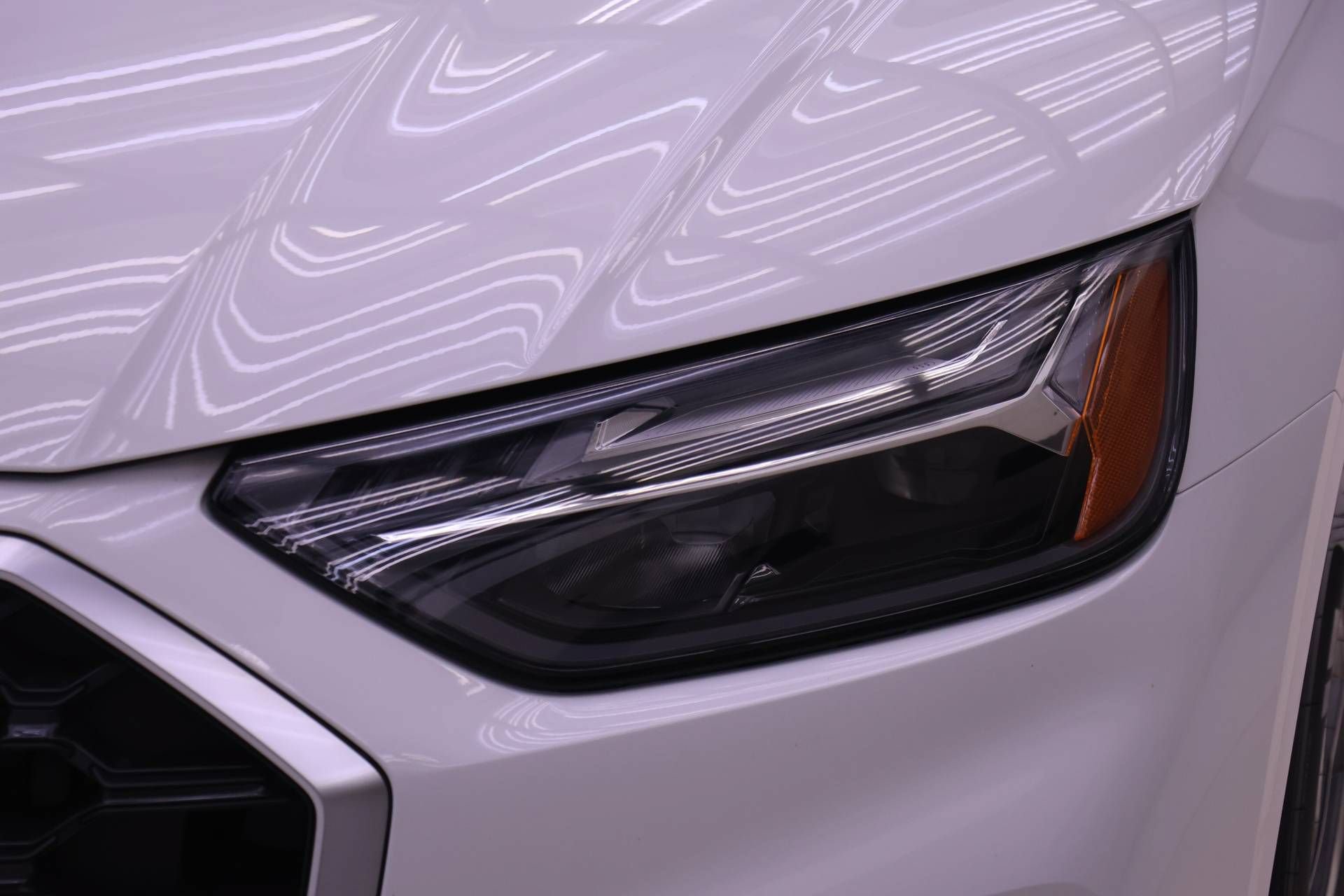 Certified 2024 Audi Q5 2.0T Premium w/ Convenience Package AWD/4WD image 25