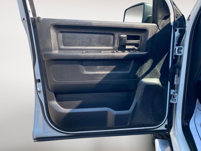 Used 2023 RAM 1500 Tradesman w/ Chrome Appearance Group image 16