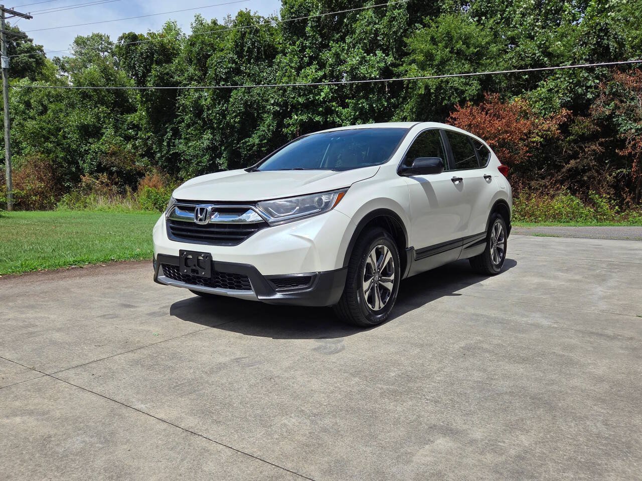 Used 2017 Honda CR-V LX image 1