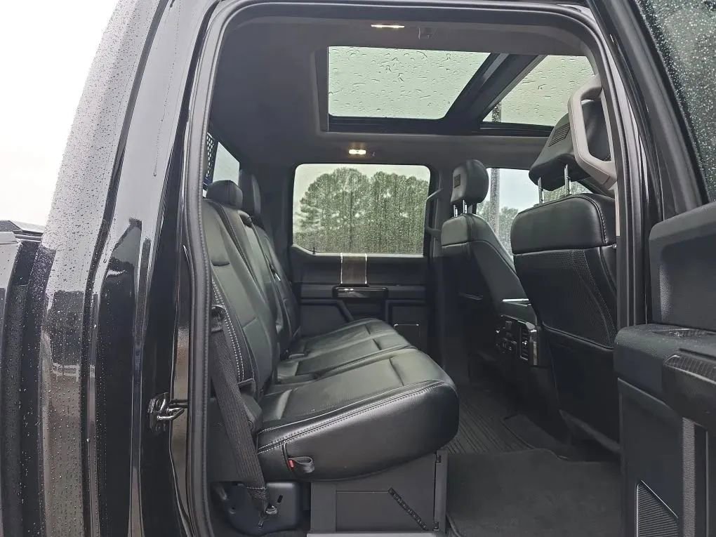 Used 2019 Ford F250 Lariat w/ Lariat Ultimate Package AWD/4WD image 48