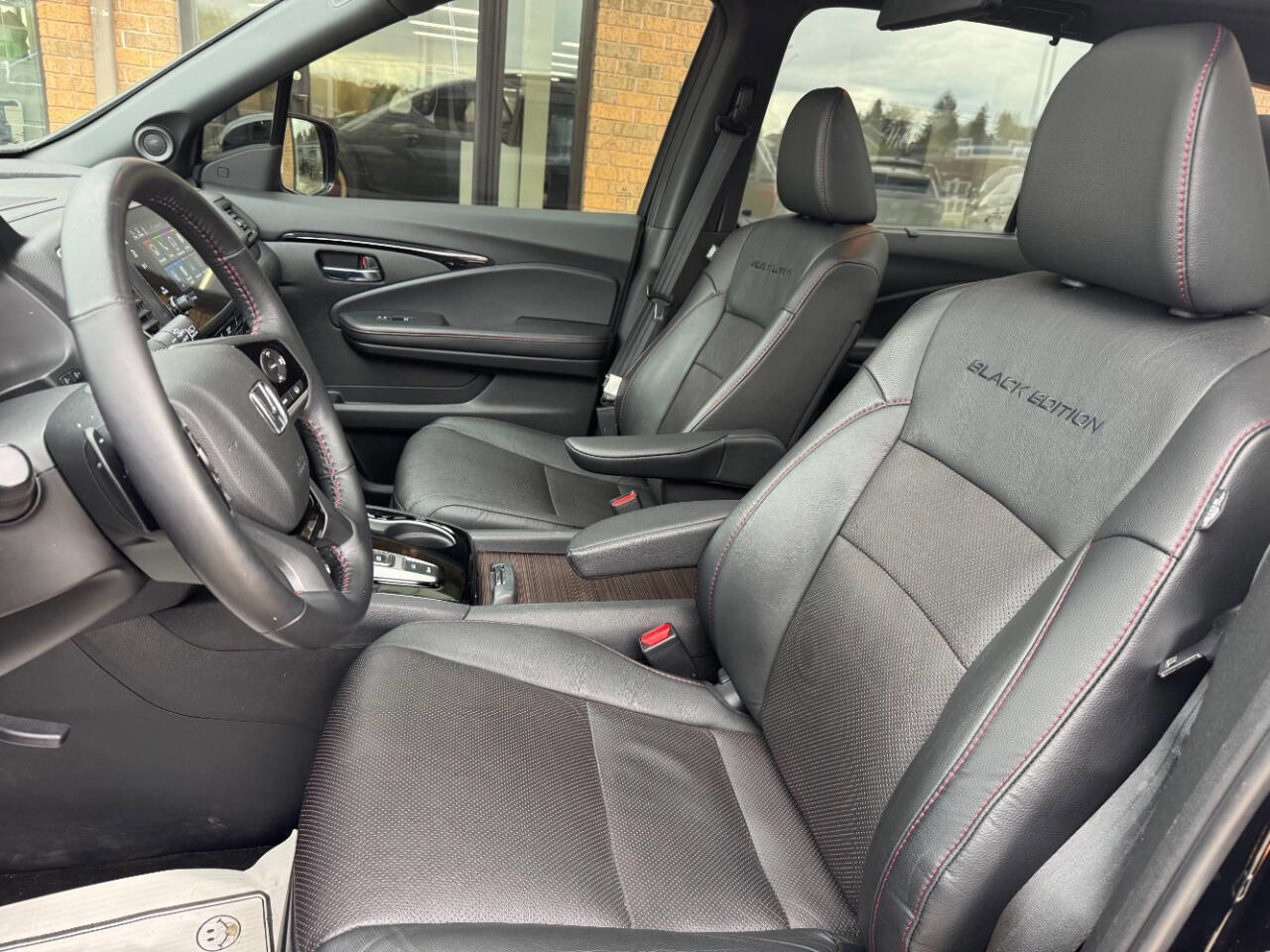Used 2020 Honda Pilot Black Edition image 19