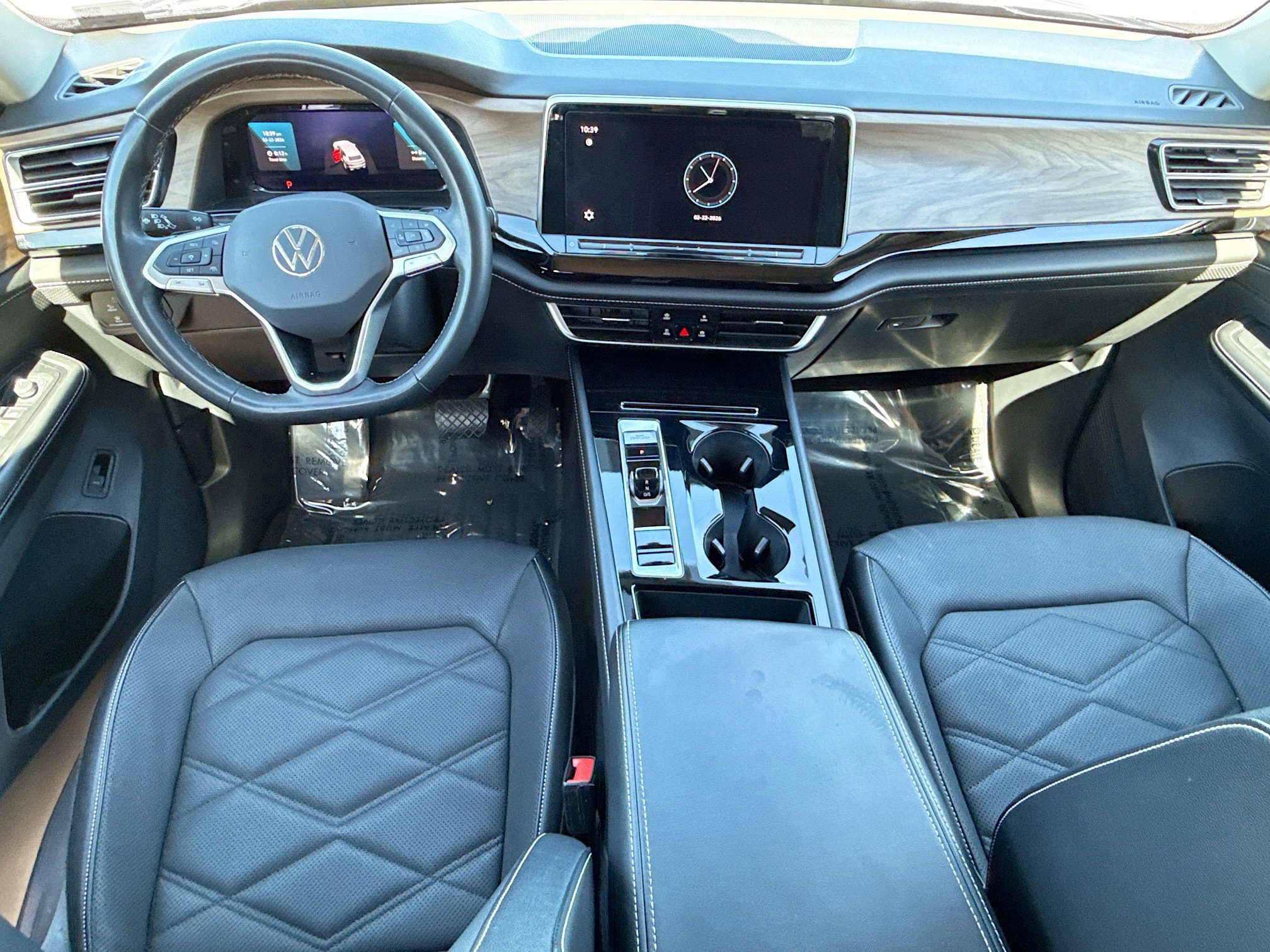 Used 2024 Volkswagen Atlas SE image 15