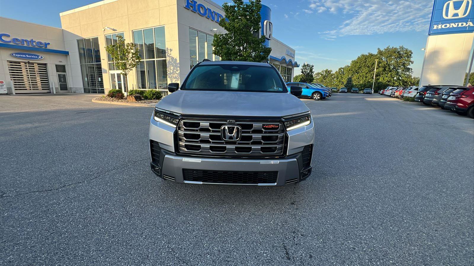 New 2026 Honda Pilot TrailSport image 9