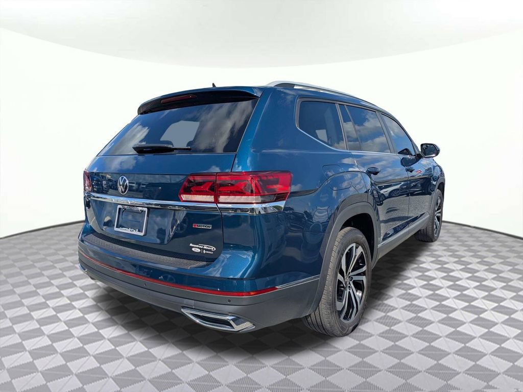 Used 2022 Volkswagen Atlas SEL AWD/4WD image 3
