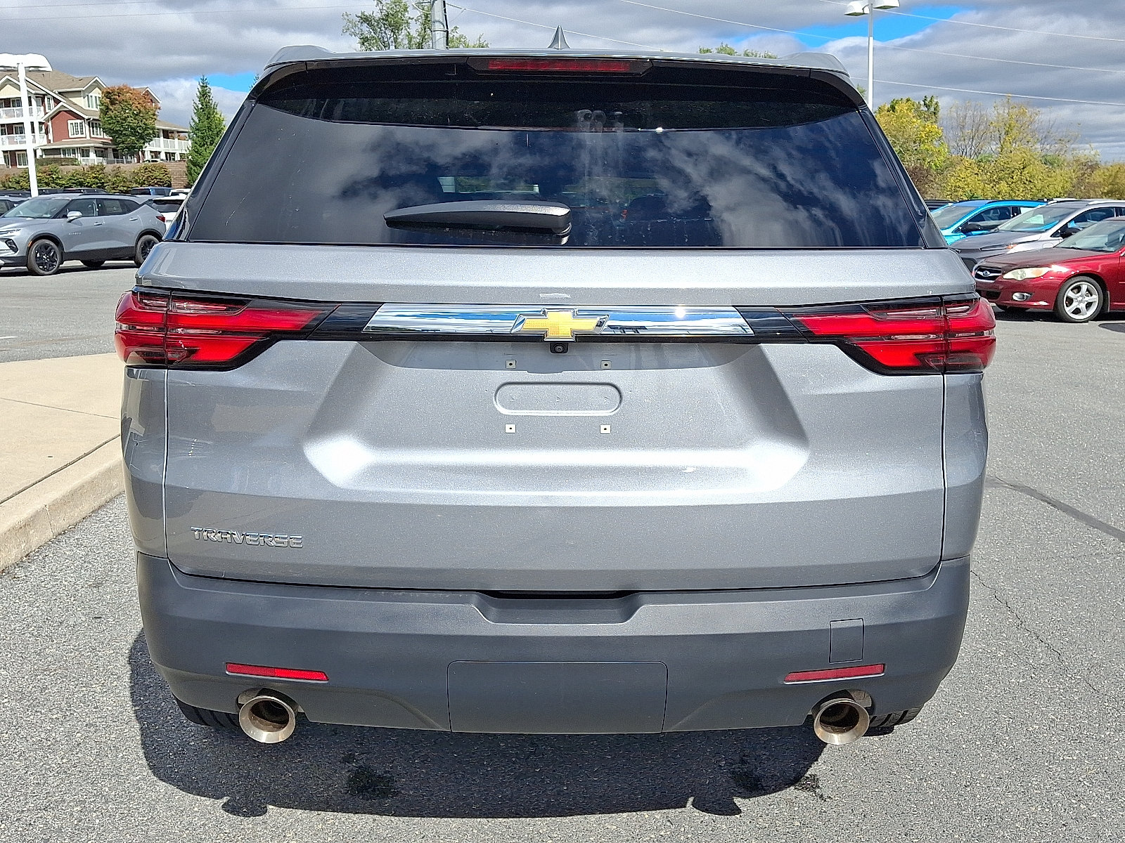 Certified 2023 Chevrolet Traverse LS w/ Safety Package FWD image 6