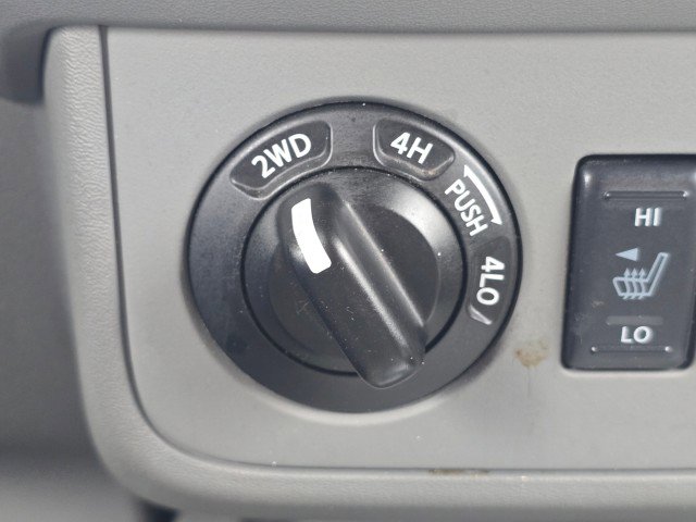 Used 2021 Nissan Frontier SV AWD/4WD image 38