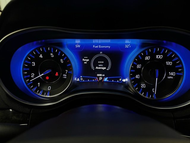 Used 2023 Chrysler 300 Touring L w/ Popular Equipment Group image 9