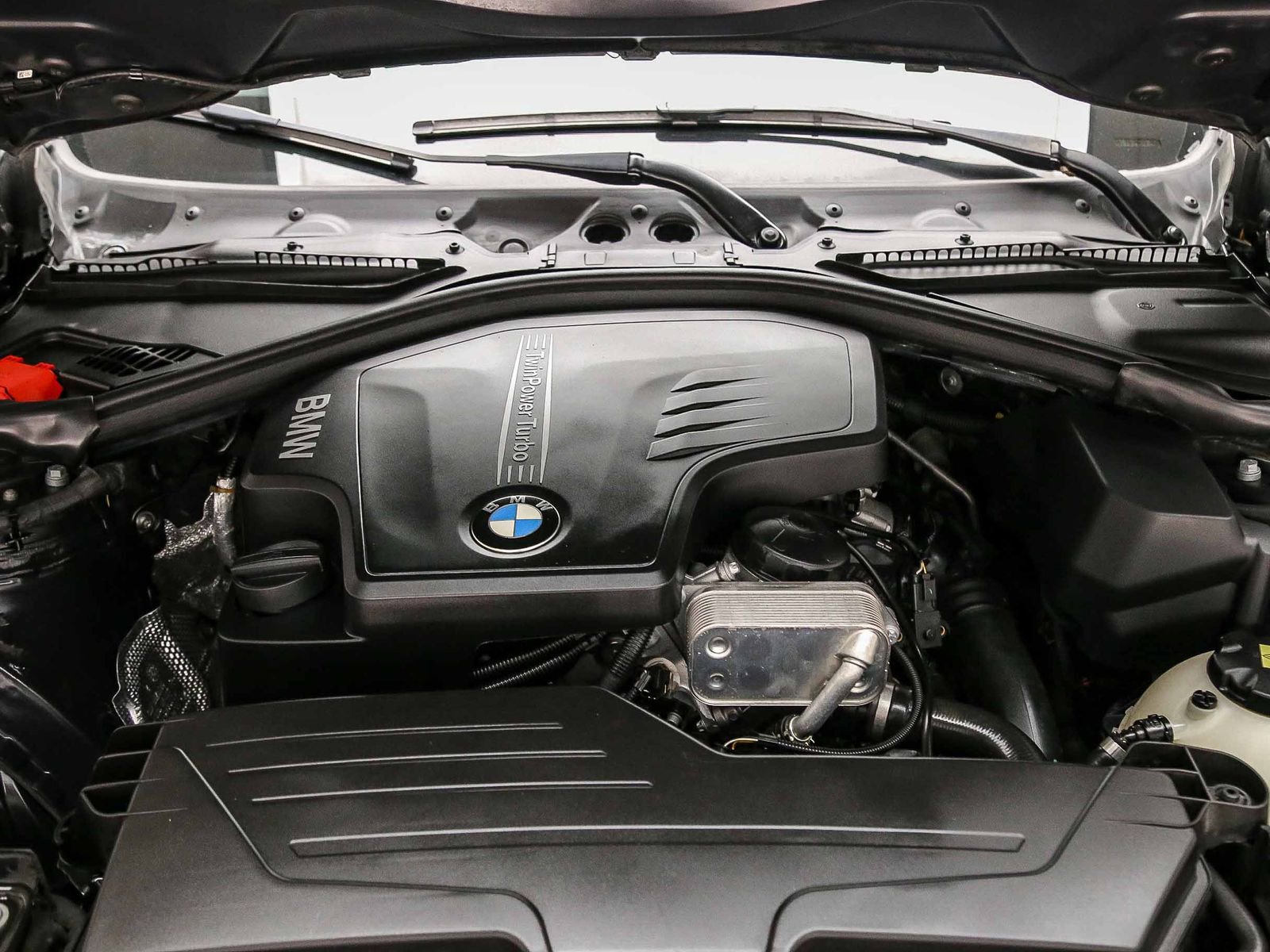 Used 2016 BMW 328i Gran Turismo xDrive AWD/4WD image 29