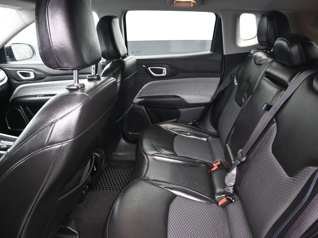 Used 2022 Jeep Compass Latitude w/ Convenience Group image 25