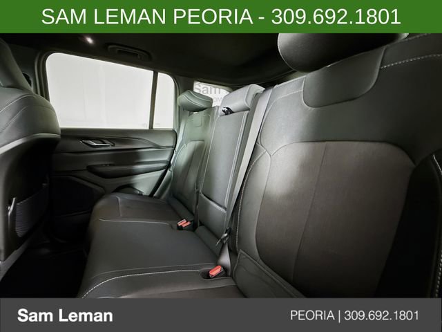 New 2025 Jeep Grand Cherokee Laredo X w/ Luxury Tech Group I image 24