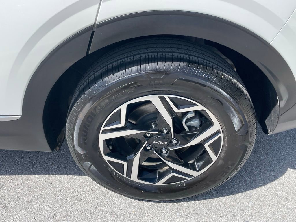 Certified 2024 Kia Sportage LX AWD/4WD image 34