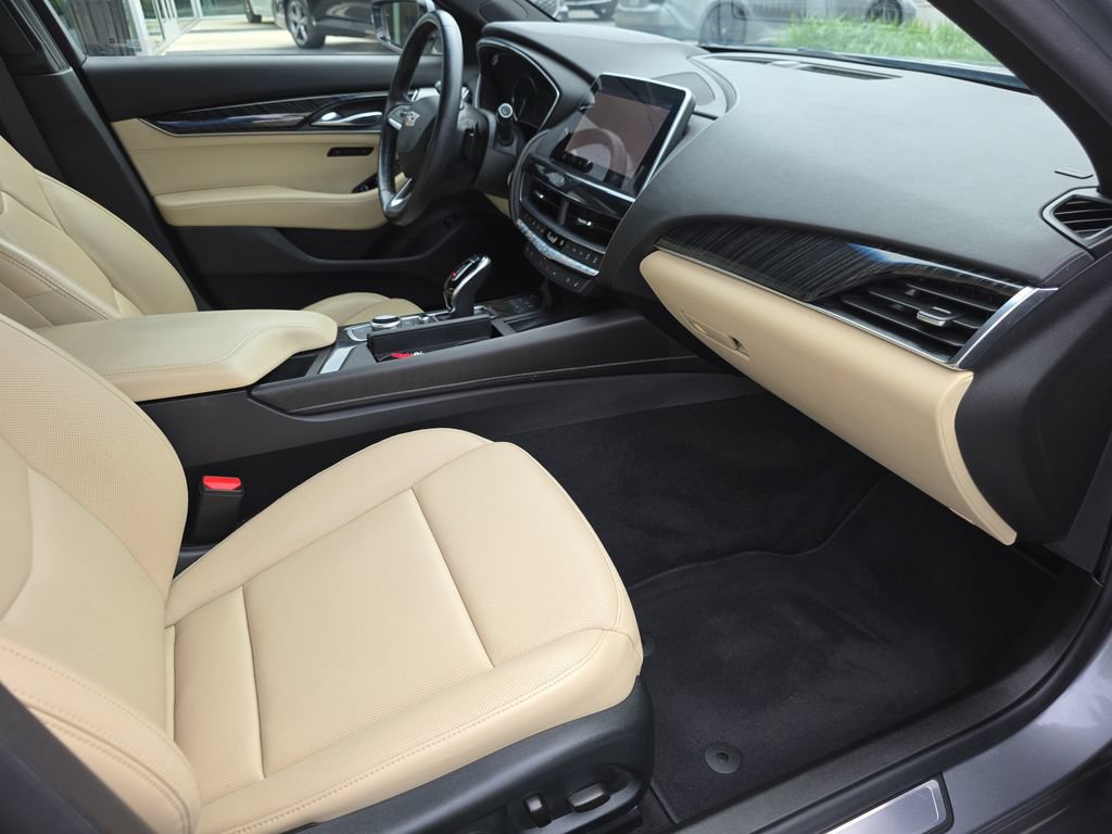 Used 2022 Cadillac CT5 Premium Luxury RWD image 34