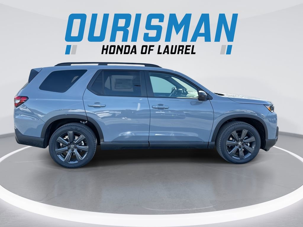 New 2026 Honda Pilot Sport image 9