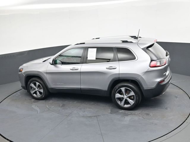 Used 2019 Jeep Cherokee Limited image 25