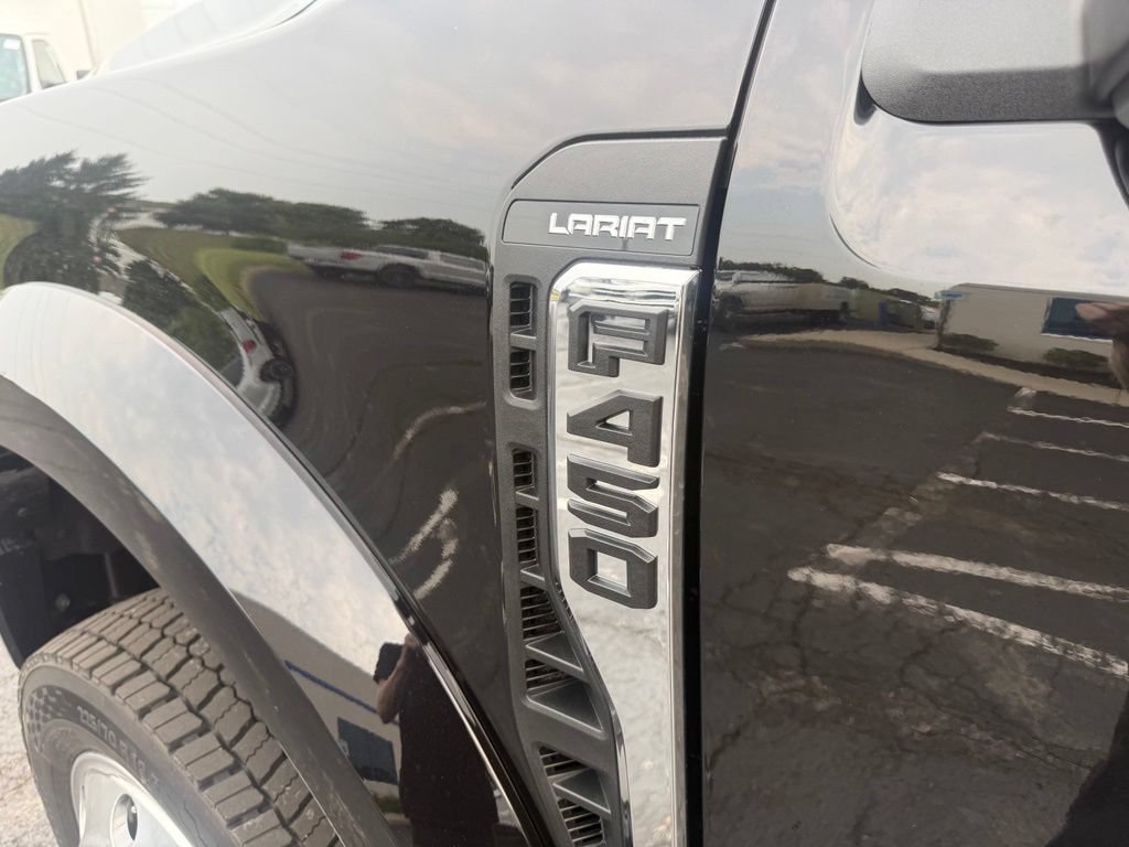 New 2026 Ford F450 Lariat w/ Lariat Ultimate Package AWD/4WD image 12