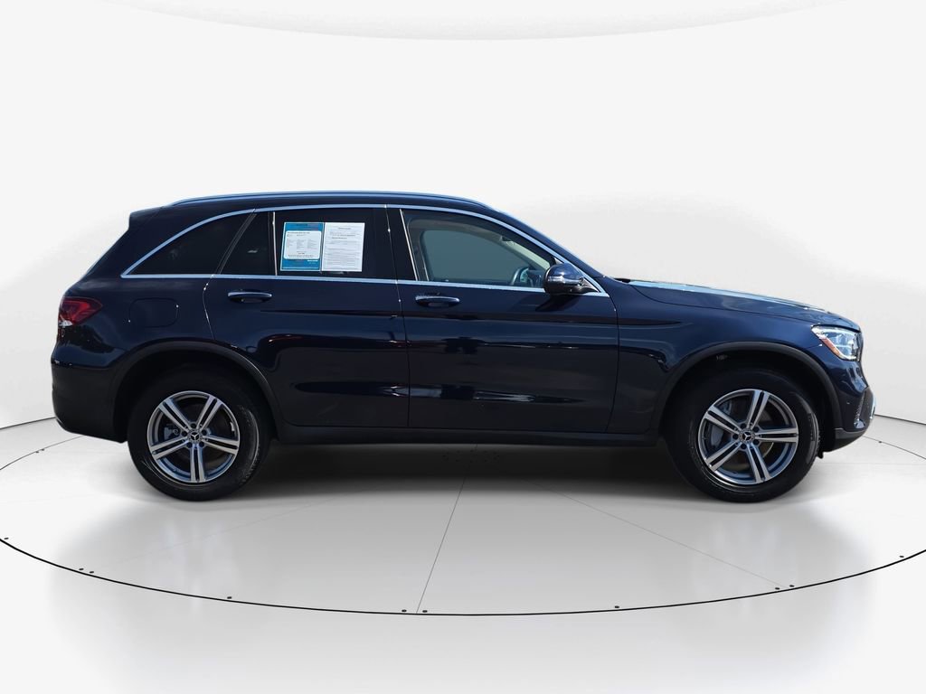 Used 2022 Mercedes-Benz GLC 300 image 4