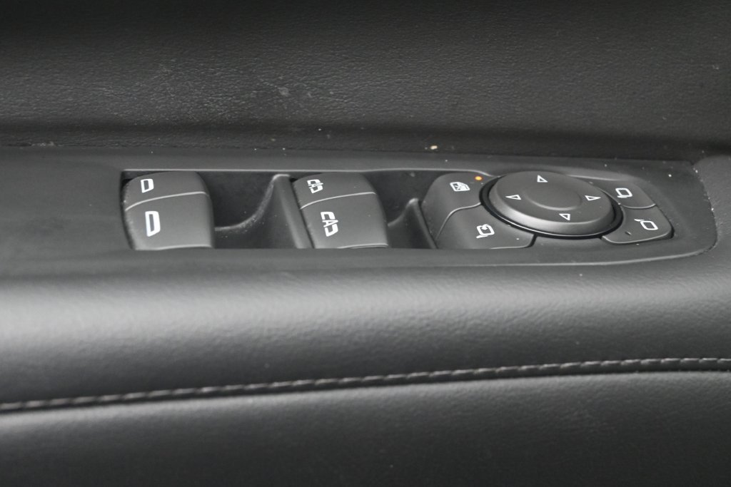 Used 2025 Chevrolet Tahoe LT w/ Comfort Package RWD image 10